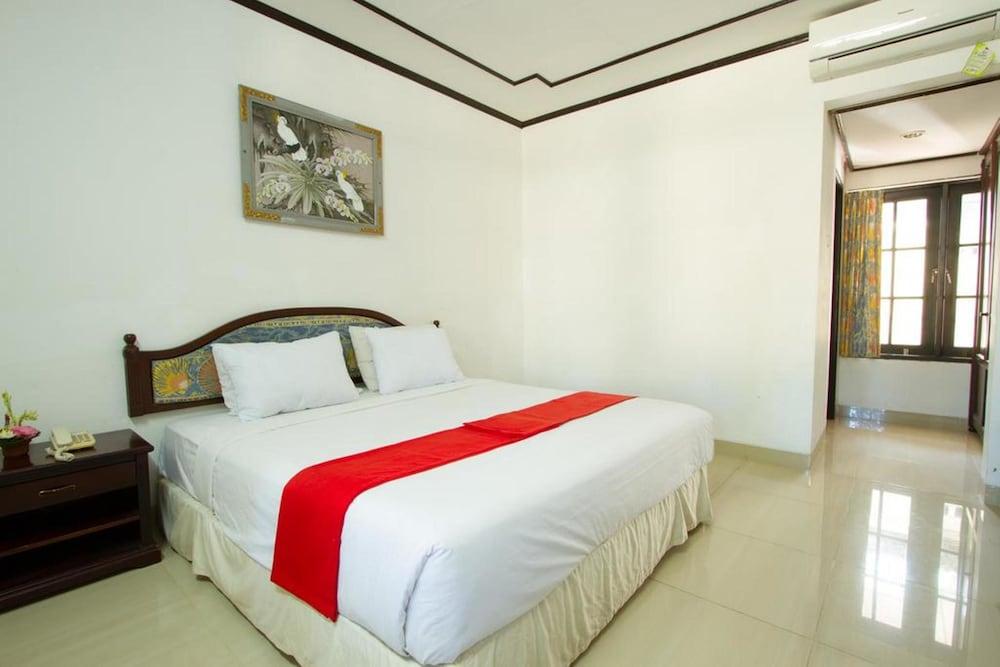 Hotel Oranjje Denpasar  Exterior photo