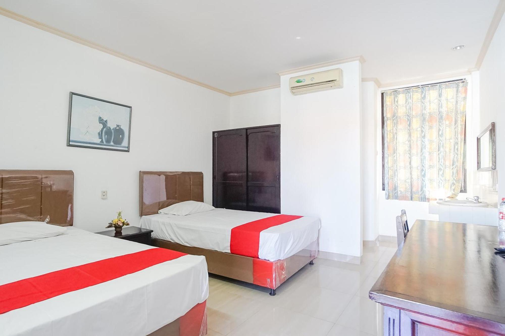 Hotel Oranjje Denpasar  Exterior photo