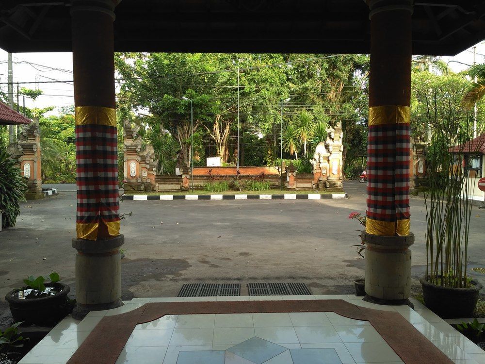 Hotel Oranjje Denpasar  Exterior photo